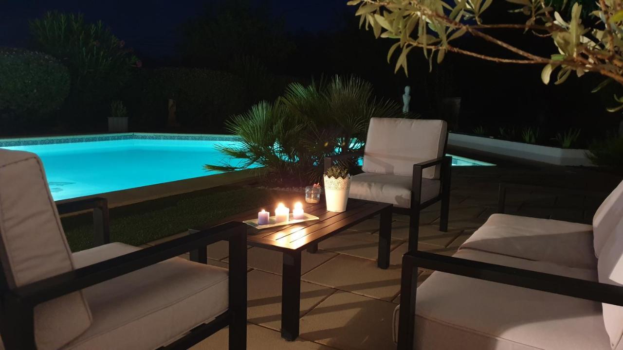 La Villa d'Olivène Cuers Extérieur photo